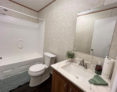 10 Se 69th Avenue - Photo Thumbnail 24