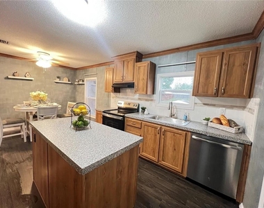 10 Se 69th Avenue - Photo Thumbnail 17