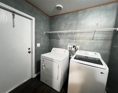 10 Se 69th Avenue - Photo Thumbnail 25