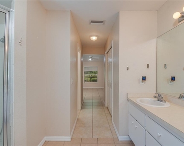 6375 Sw 63rd Street - Photo Thumbnail 20