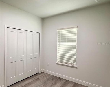 10290 N Biscayne Drive - Photo Thumbnail 28