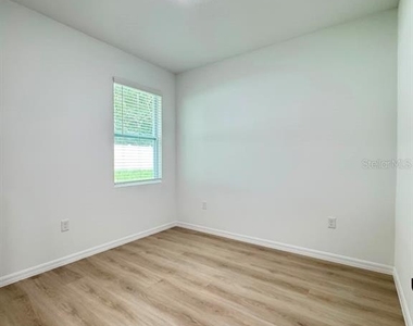 10032 N Deltona Boulevard - Photo Thumbnail 37