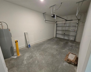 737 Maple Oak Drive - Photo Thumbnail 25