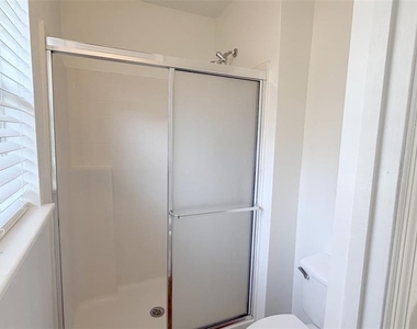 531 Clancy Street - Photo Thumbnail 30