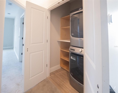 6509 Rover Way - Photo Thumbnail 24