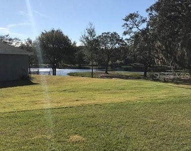 11445 Dovetail Lane - Photo Thumbnail 13