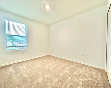 2675 Balmerino Way - Photo Thumbnail 15
