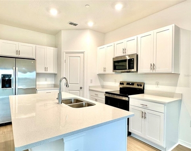 2675 Balmerino Way - Photo Thumbnail 2