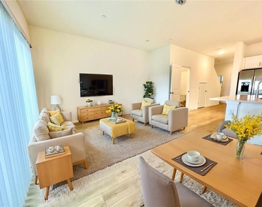 2675 Balmerino Way - Photo Thumbnail 3