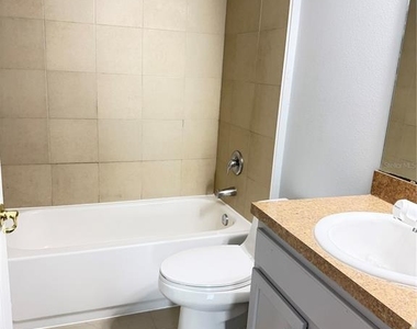 241 Emory Place - Photo Thumbnail 11