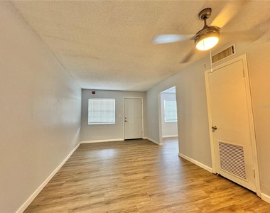 551 Flemming Way - Photo Thumbnail 1