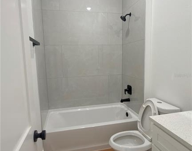 14813 Sw 47 Court - Photo Thumbnail 16