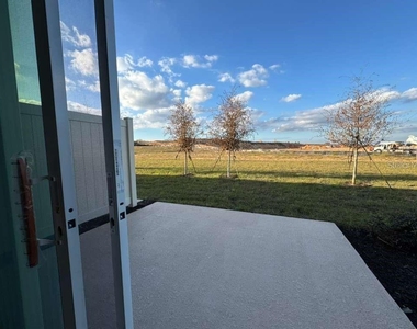 7629 Waterscape Drive - Photo Thumbnail 20