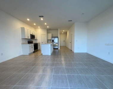 7629 Waterscape Drive - Photo Thumbnail 2