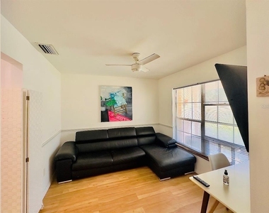 104 Hartwood St Hartwood - Photo Thumbnail 7
