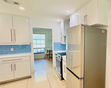 104 Hartwood St Hartwood - Photo Thumbnail 12
