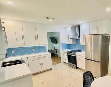 104 Hartwood St Hartwood - Photo Thumbnail 11