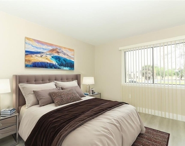 5836 Peregrine Avenue - Photo Thumbnail 14