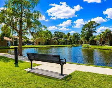 5836 Peregrine Avenue - Photo Thumbnail 22