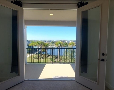 736 Yukon Lane - Photo Thumbnail 17