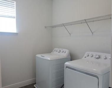 736 Yukon Lane - Photo Thumbnail 22