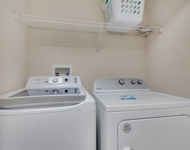 17833 Woodcrest Way - Photo Thumbnail 29