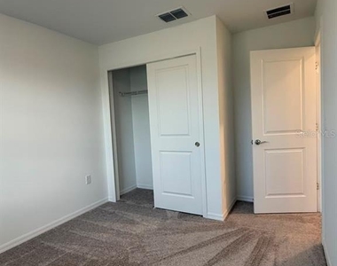4608 Orchard View Alley - Photo Thumbnail 17