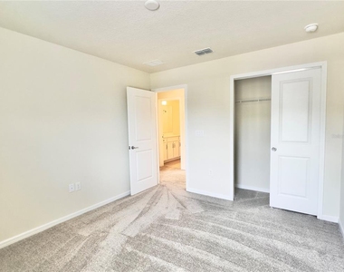 17431 Saw Palmetto Avenue - Photo Thumbnail 26