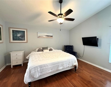 4775 Cumbrian Lakes Drive - Photo Thumbnail 15