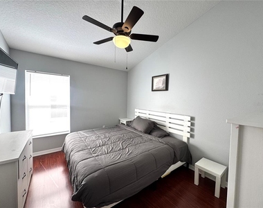 4775 Cumbrian Lakes Drive - Photo Thumbnail 13