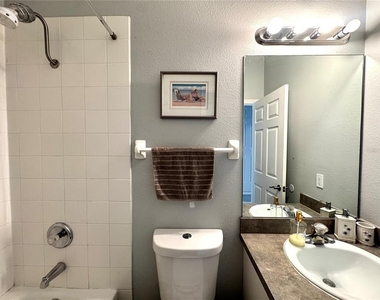 4775 Cumbrian Lakes Drive - Photo Thumbnail 14