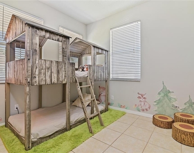 701 Kettering Road - Photo Thumbnail 2