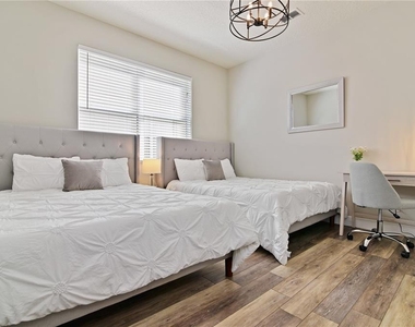 701 Kettering Road - Photo Thumbnail 12
