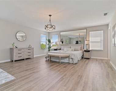 701 Kettering Road - Photo Thumbnail 15