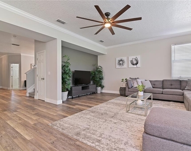 701 Kettering Road - Photo Thumbnail 6