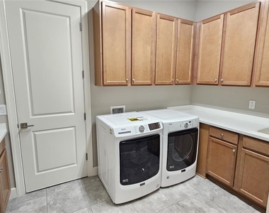 5668 Cantucci Street - Photo Thumbnail 49