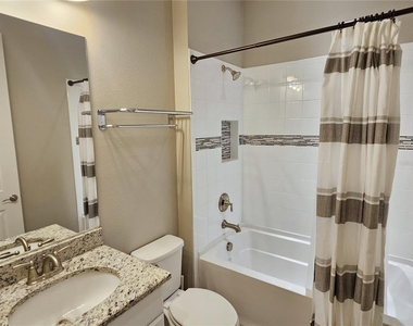 5668 Cantucci Street - Photo Thumbnail 48
