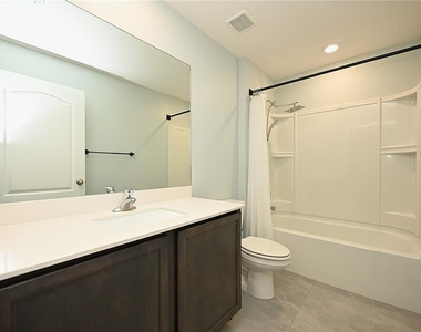 1563 Swan Lake Circle - Photo Thumbnail 33
