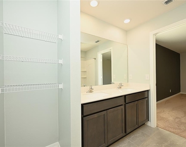 1563 Swan Lake Circle - Photo Thumbnail 28