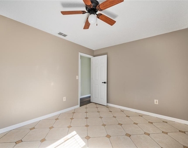 1895 W Oakwood Loop - Photo Thumbnail 23