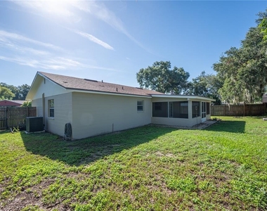 1895 W Oakwood Loop - Photo Thumbnail 32