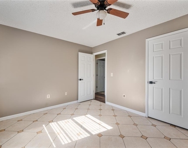 1895 W Oakwood Loop - Photo Thumbnail 26