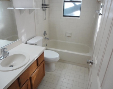 7823 Sw 9th Place - Photo Thumbnail 13