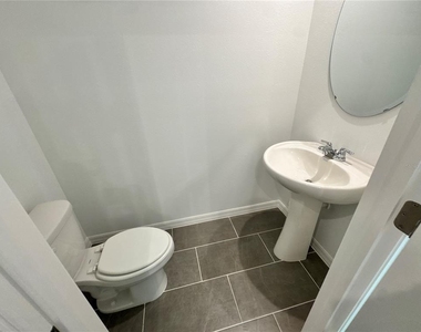 3031 Jessamine Drive - Photo Thumbnail 5
