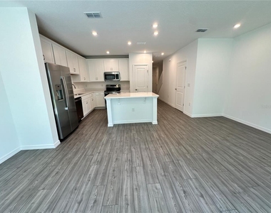 3031 Jessamine Drive - Photo Thumbnail 1