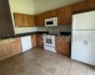 6 Wood Amber Lane - Photo Thumbnail 1