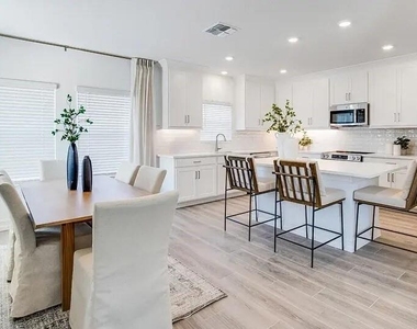 28449 Grassland Ranch Lane - Photo Thumbnail 5