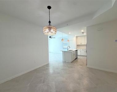 17565 Opal Sand Drive - Photo Thumbnail 4