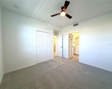 17565 Opal Sand Drive - Photo Thumbnail 16