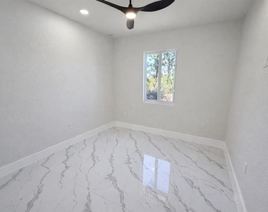 4820 24th Street Sw - Photo Thumbnail 24